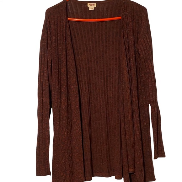 Dark red cardigan - Picture 1 of 3